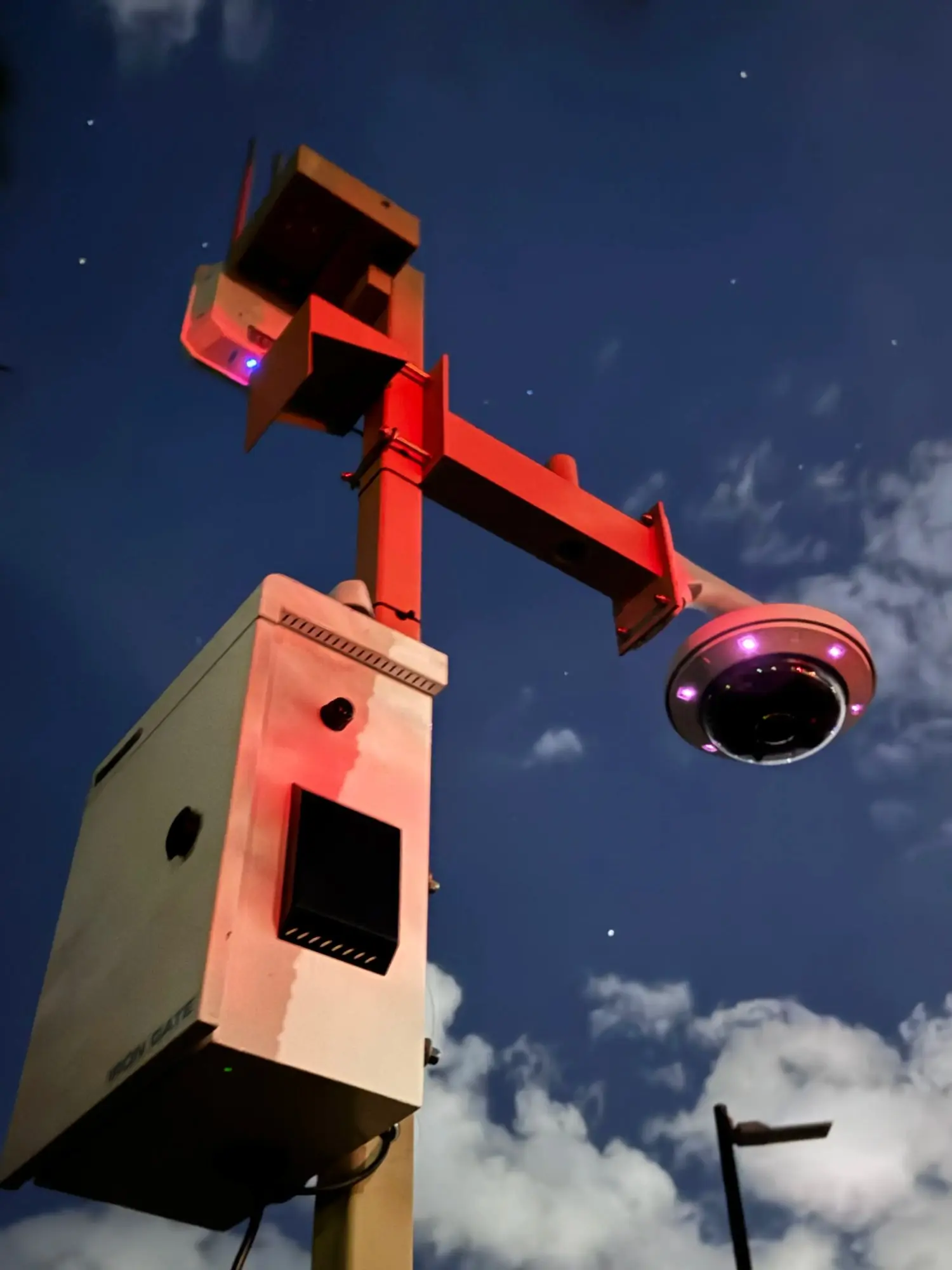 SecMod unit with camera array operating at dusk with indicator lights